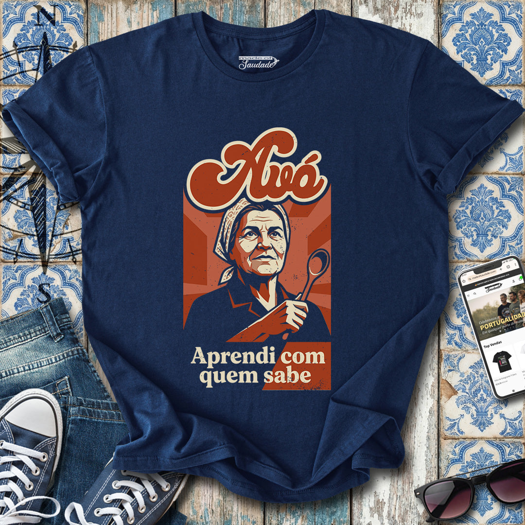 Avó Sabe T-Shirt