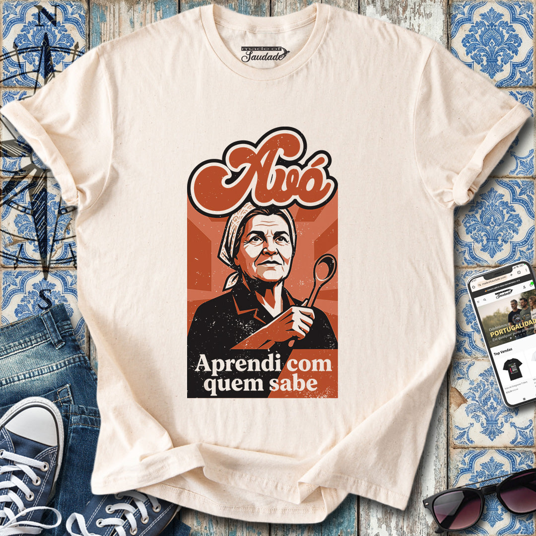 Avó Sabe T-Shirt